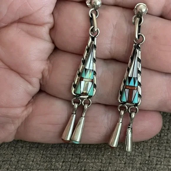 Zuni sterling silver inlaid earrings - Picture 2 of 8